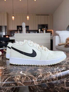 Women's Air Jordan 1 Low 'Coconut Milk'